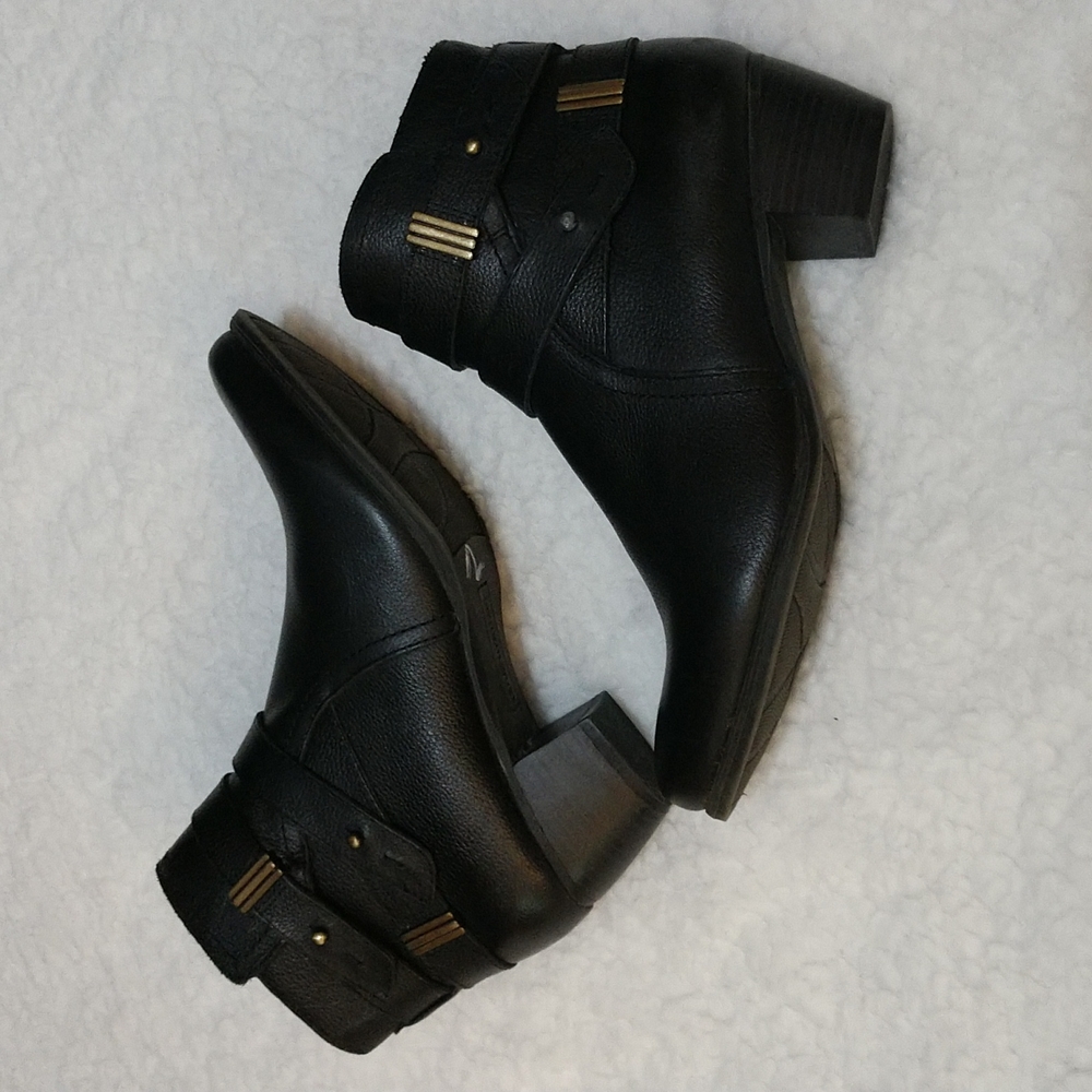 Naturalizer Kepler Black Booties Size 8